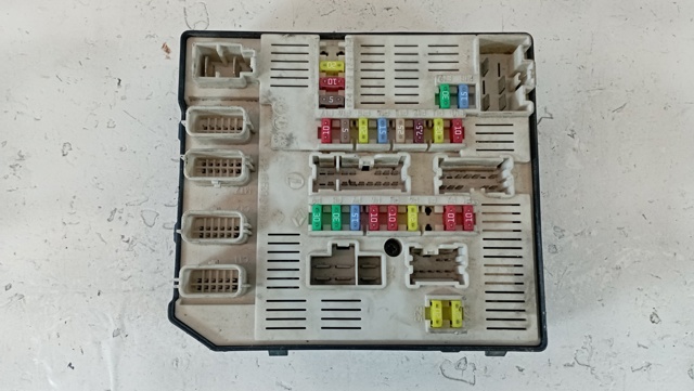 284B68372R Renault (RVI)