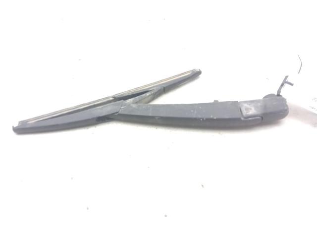 Ramię wycieraczki szyby tylnej 287811491R RENAULT