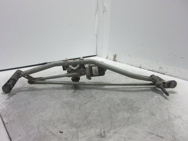 Mechanizm wycieraczek Dacia Sandero