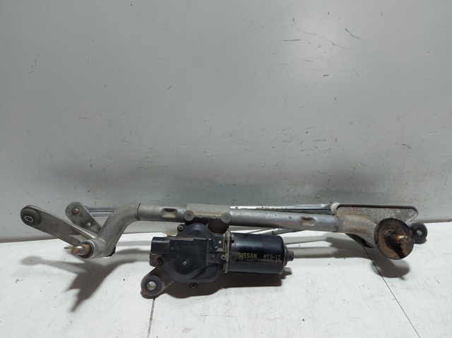 Silniczek wycieraczki szyby przedniej 28810JG40A NISSAN