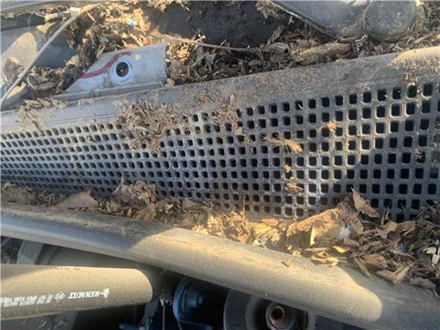 Silniczek wycieraczki szyby przedniej Renault LOGAN 2 L52