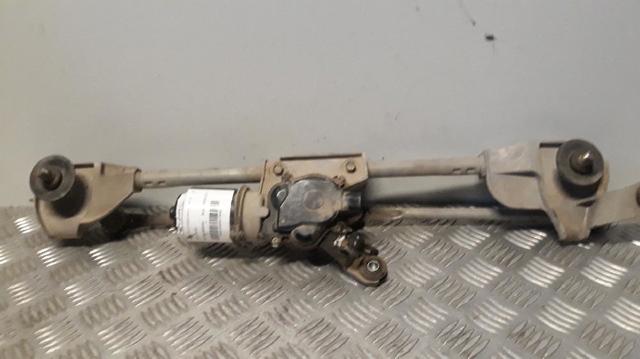 Silniczek wycieraczki szyby przedniej 28815EB400 NISSAN