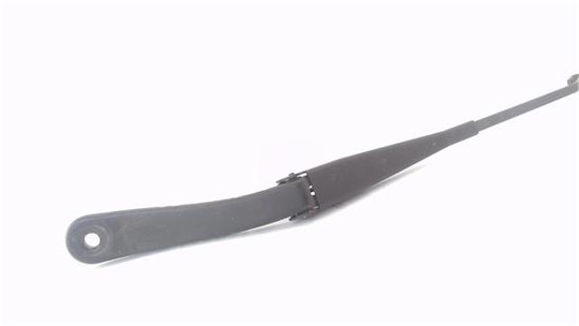 Ramię wycieraczki szyby przedniej Renault DUSTER 1 HS