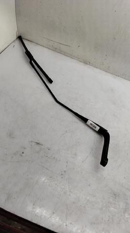 Ramię wycieraczki szyby przedniej 288864419R RENAULT