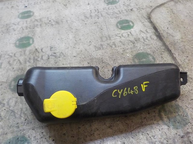 Zbiorniczek spryskiwacza szyb 289101168R RENAULT