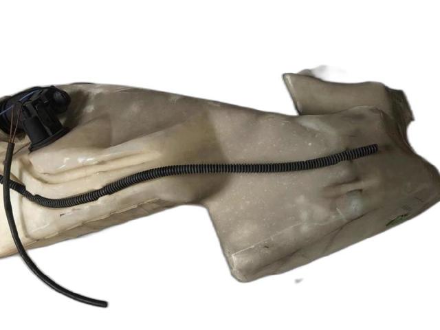 Zbiorniczek spryskiwacza szyb 289101185R RENAULT