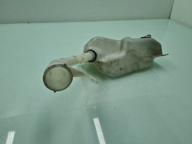Zbiorniczek spryskiwacza szyb 28910JD000 NISSAN