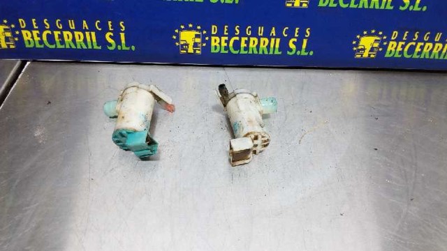 Pompka spryskiwacza szyby przedniej 2892050Y00 NISSAN