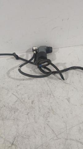 Pompka spryskiwacza szyby przedniej 28920BU010 NISSAN