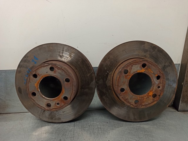 Tarcza hamulcowa przednia 2996131 IVECO