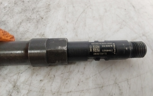 Wtryskiwacz paliwa 2C1Q9K546AB FORD