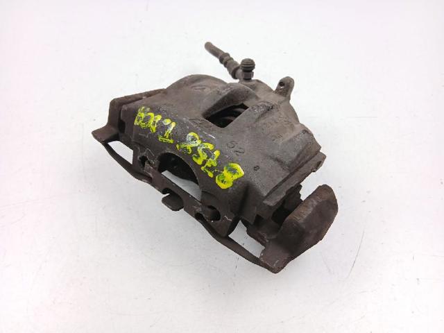 Zacisk hamulcowy tylny prawy 2D0615424 VAG