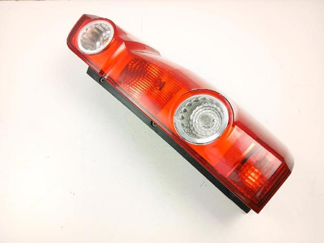 Lampa zespolona tylna prawa 2E0945096 VAG