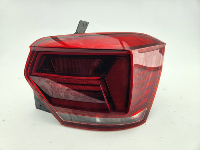 Lampa zespolona tylna prawa 2G0945096B VAG
