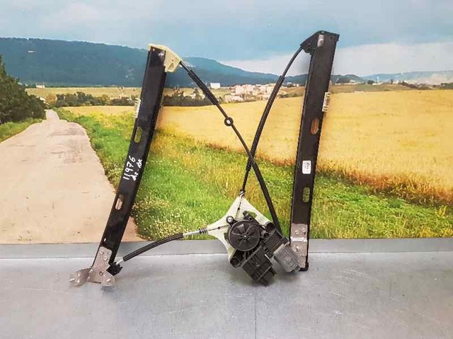 Mechanizm podnoszenia szyby drzwi przednich prawych 2G4837462B VAG