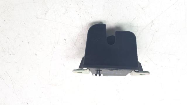 Zamek klapy bagażnika (3/5 drzwi tylnych) 2G6827505B VAG
