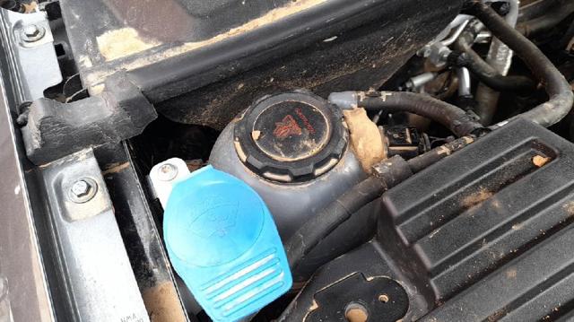 Zbiorniczek spryskiwacza szyb do Volkswagen AMAROK 2HA, 2HB, S1B, S6B, S7A, S7B