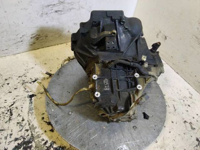 Mechaniczna skrzynia biegów w komplecie 2J6 NISSAN