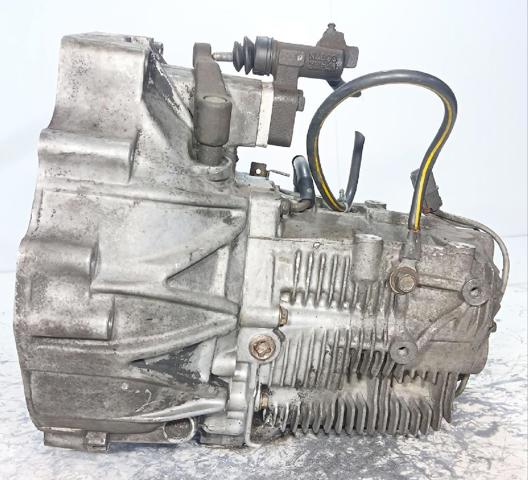 Mechaniczna skrzynia biegów w komplecie 2J6 NISSAN