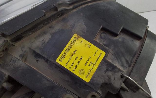 Reflektor prawy 2K0941006B VAG