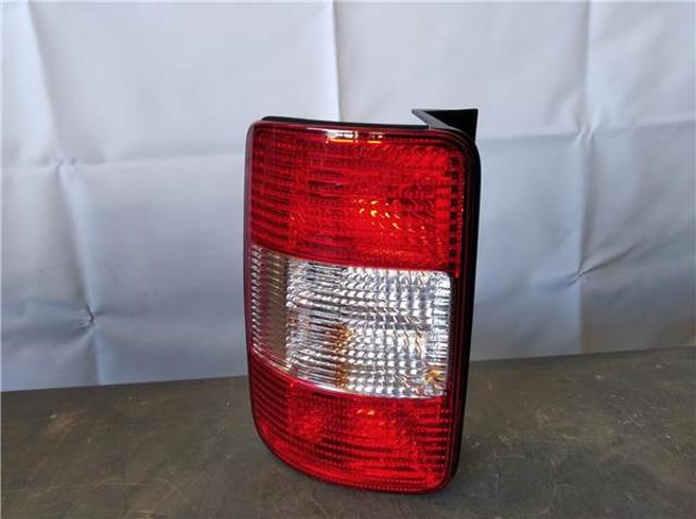 Lampa zespolona tylna lewa 2K0945095K VAG
