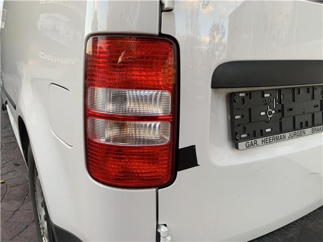Lampa zespolona tylna lewa 2K0945095N VAG