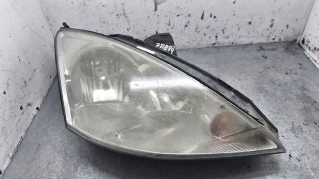 Reflektor prawy 2M5113W029BE FORD