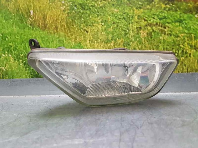 Lampa przeciwmgielna lewa 2M5115201AG FORD