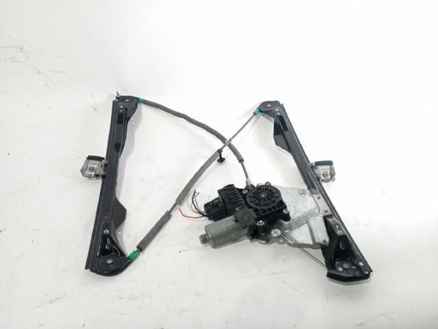 Mechanizm podnoszenia szyby drzwi przednich prawych 2M51A23200CD FORD