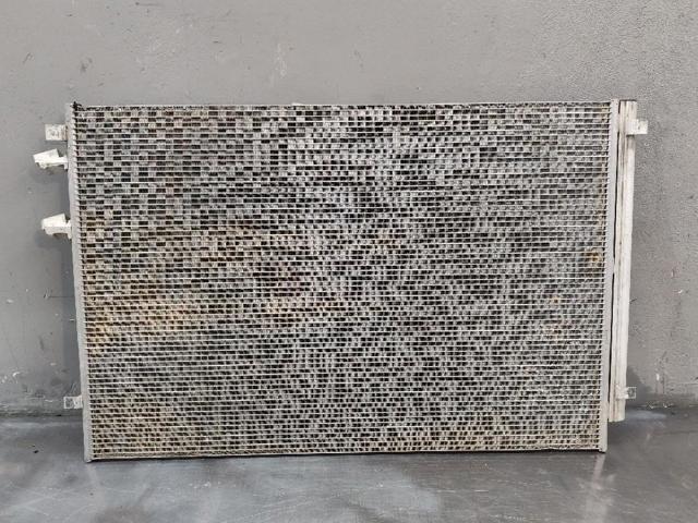 2N0820411A VAG