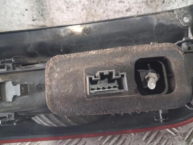Lampa zespolona tylna prawa 2N1113A602B FORD