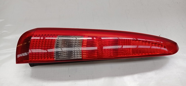 Lampa zespolona tylna lewa 2N1113A603B FORD