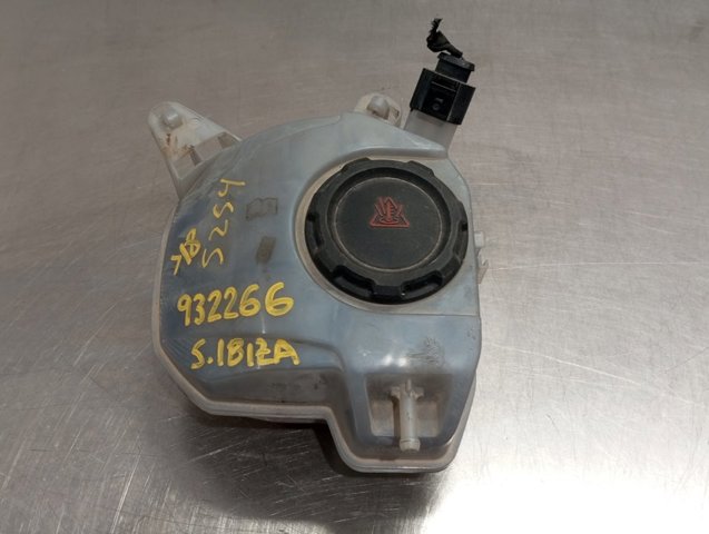Zbiorniczek wyrównawczy układu chłodzenia 2Q0121407 VAG