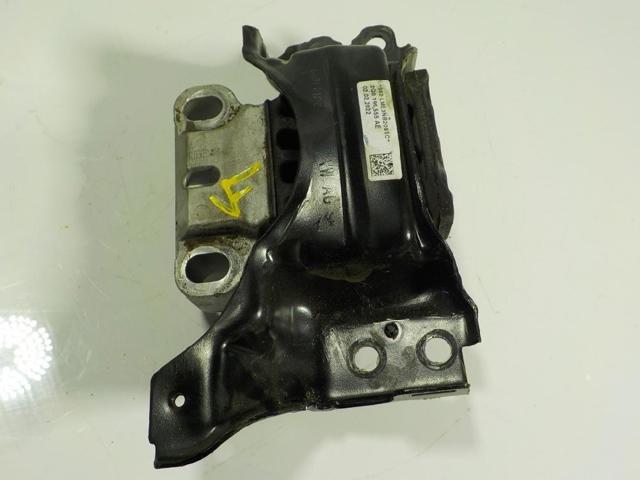 Poduszka (podpora) silnika lewa 2Q0199555AE VAG