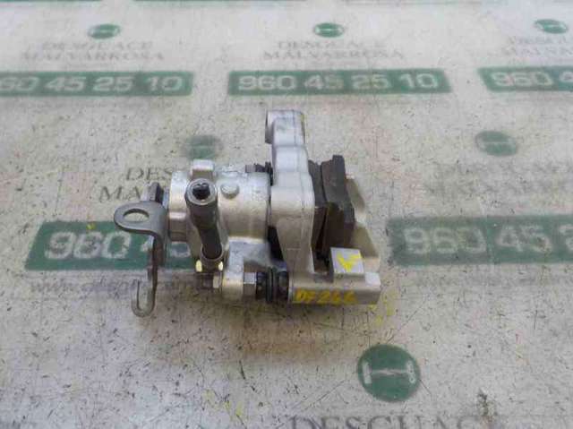Zacisk hamulcowy tylny prawy 2Q0615424C VAG