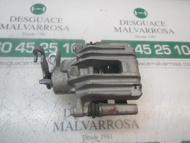 Zacisk hamulcowy tylny prawy 2Q0615424C VAG