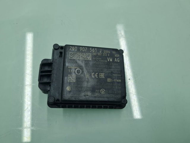 2Q0907561J VAG