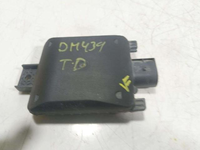 2Q0907686B VAG