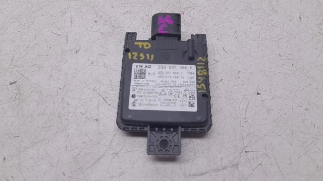 2Q0907686E VAG