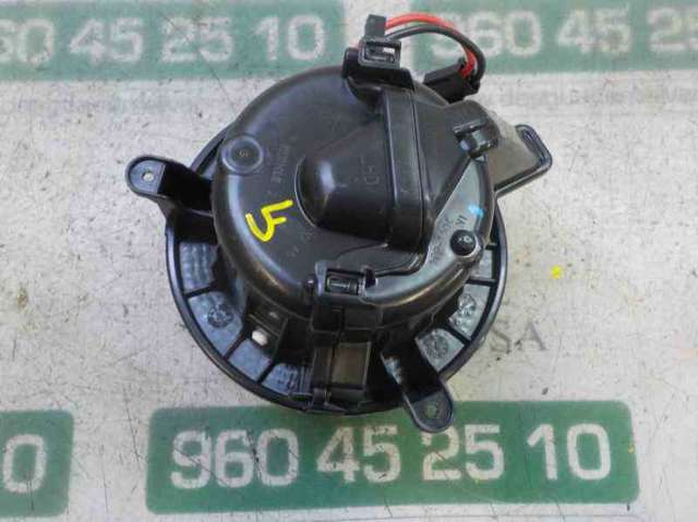 2Q1820021 VAG