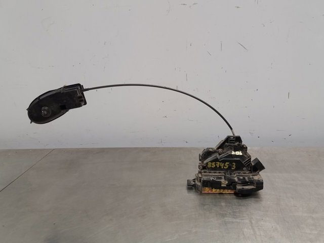 Zamek drzwi tylnych prawych 2S4AA26412BB FORD