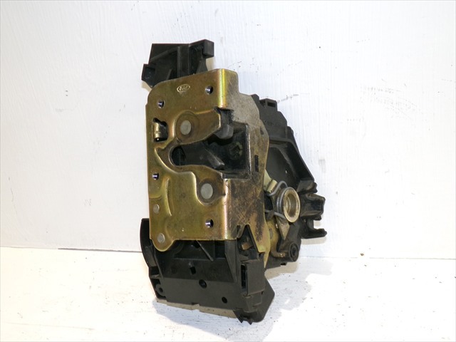 2S4AA26413EB Ford