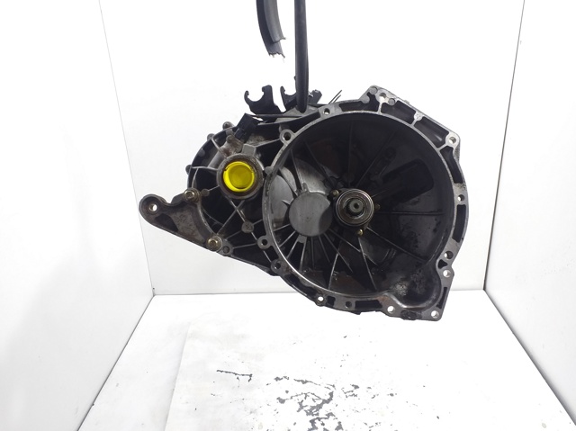 Mechaniczna skrzynia biegów w komplecie 2S4R7002PA FORD