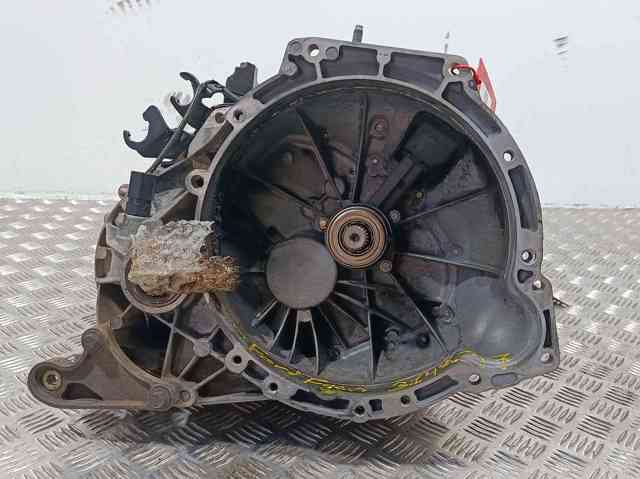 Mechaniczna skrzynia biegów w komplecie 2S4R7002PA FORD