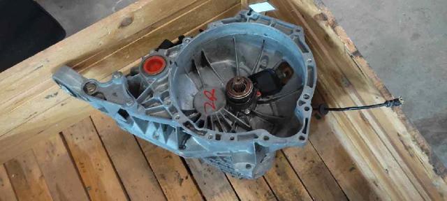 Mechaniczna skrzynia biegów w komplecie 2S4R7002PA FORD