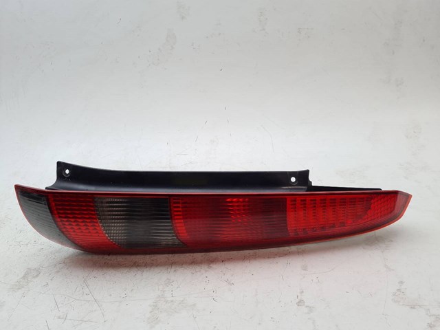 Gniazdo lampy zespolonej tylnej 2S6113N004 FORD