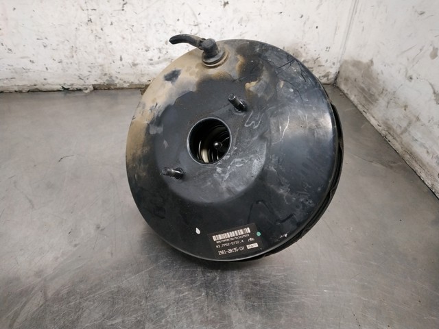 Wzmacniacz próżniowy hamulców 2S612B195CH FORD