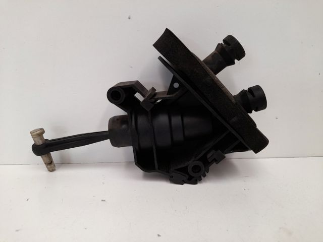 Cylinder sprzęgła główny 2S617A543AC MAZDA