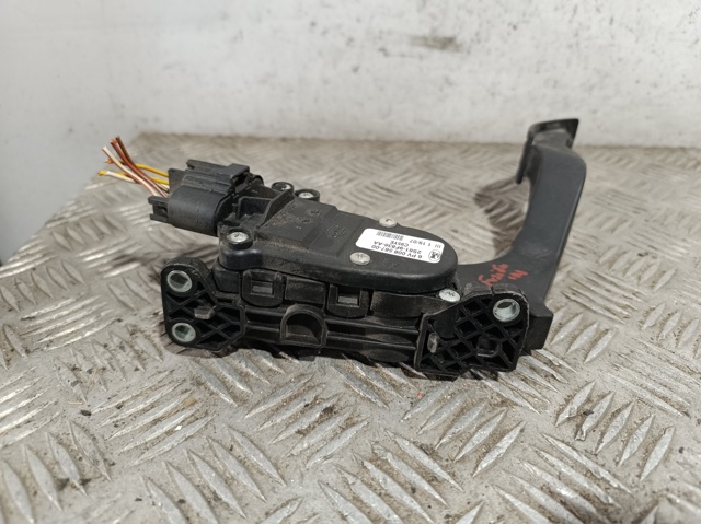 Pedał przyspieszenia (gazu) 2S619F836AA FORD