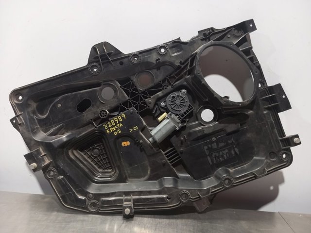 Mechanizm podnoszenia szyby drzwi przednich lewych 2S61A045H17A FORD